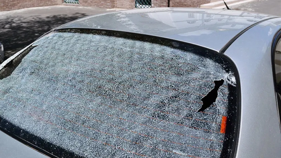 Steps to Take After Your Back Windshield Shatters